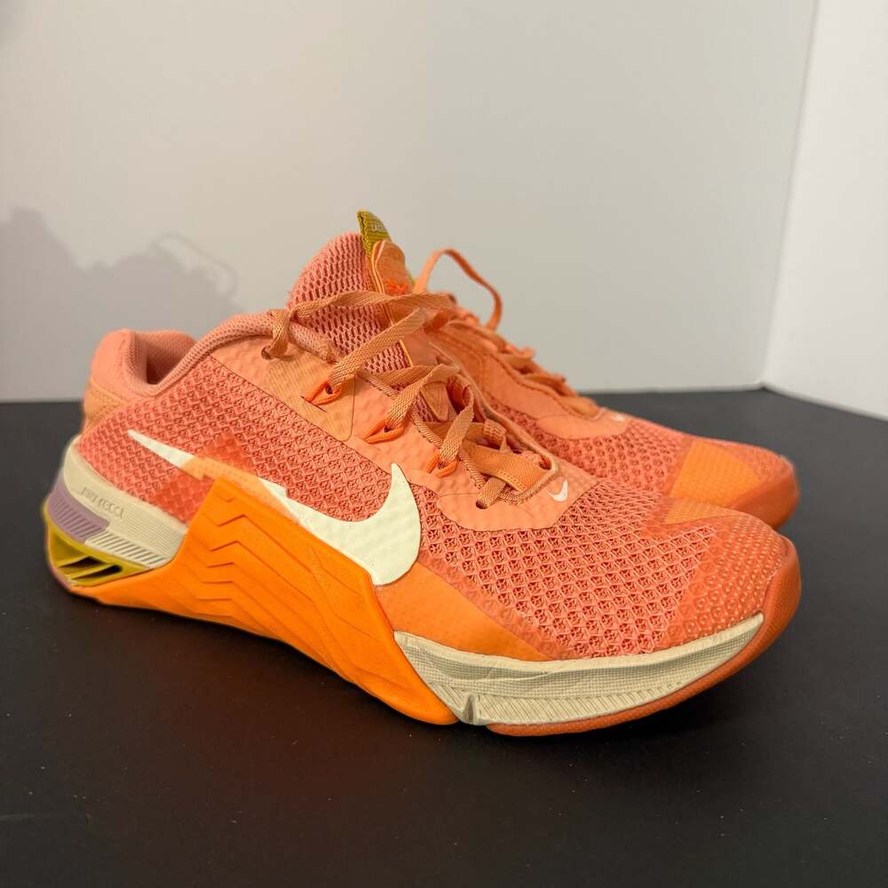 Nike Women's Metcon 7 Training Shoes Crimson Bliss CZ8280-600 Size 6.5